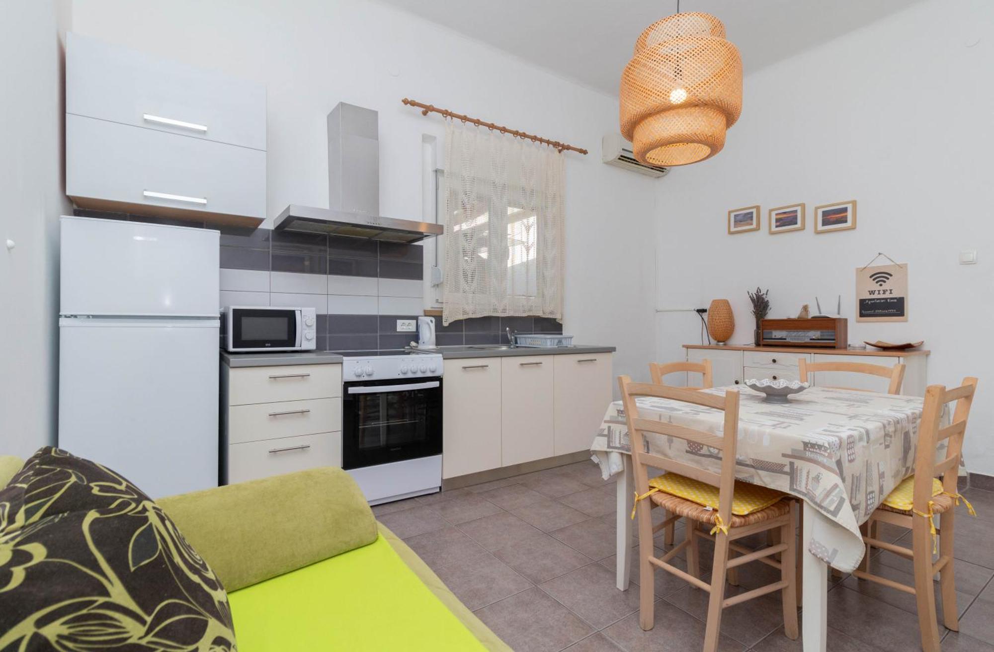 Apartman Ema Zara Esterno foto